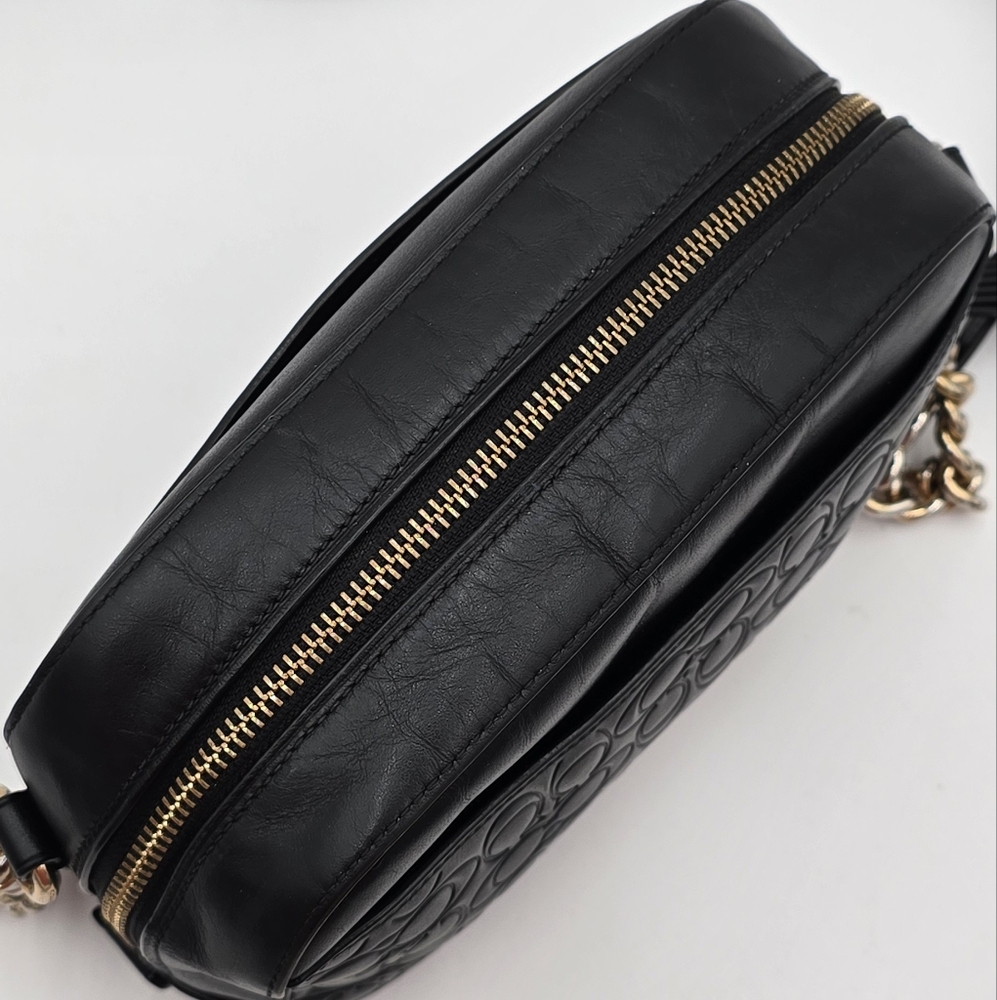 Coach Camera Bag w/ Signature Embossed Leather in Black, EUC - Picture 7 of 15
